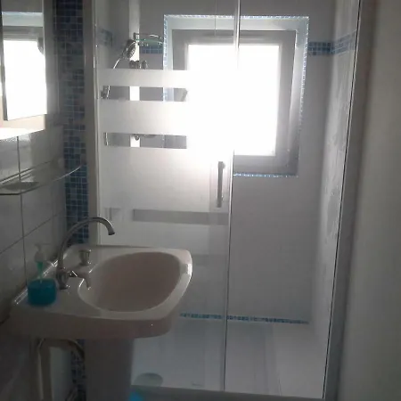 Kerjouanno Les Pieds Dans L'eau Apartment *